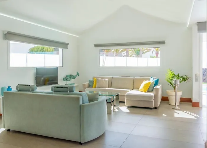 Hyde Park Lane 빌라 *