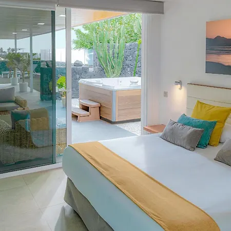 Hyde Park Lane Willa