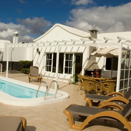 Villa Hyde Park Lane *