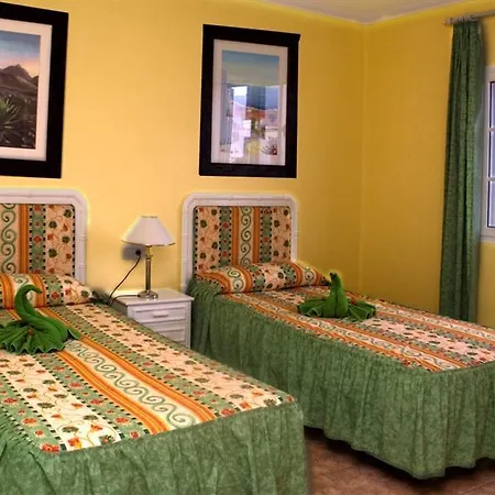 Hyde Park Lane Villa