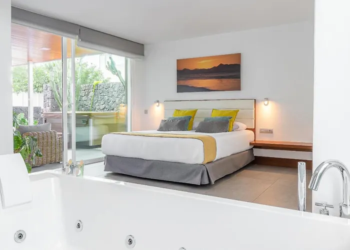 Вилла Hyde Park Lane *