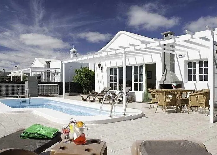 Вилла Hyde Park Lane *