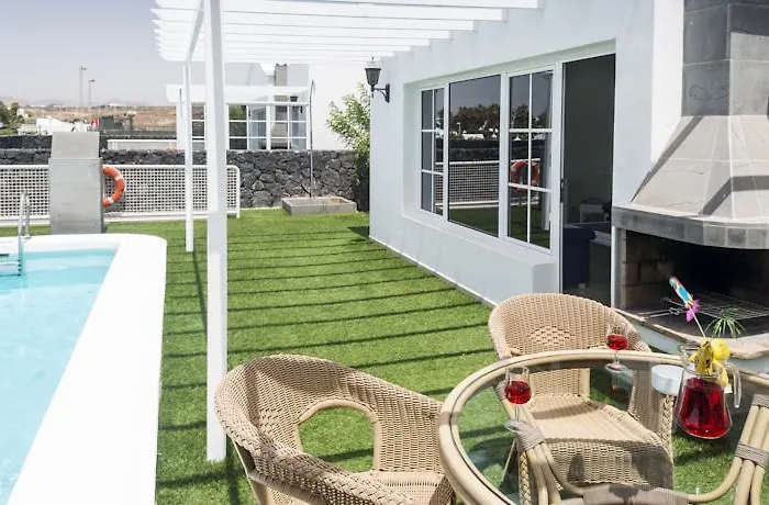 Вилла Hyde Park Lane